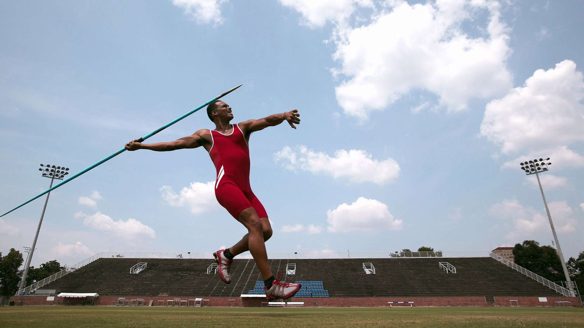 体育产业生态体系逐渐完善,体育产业发展模式